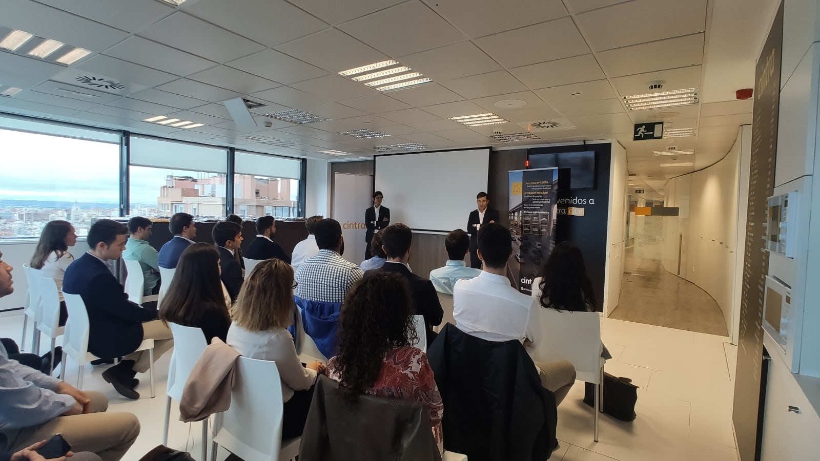 desarrollo profesional que ofrece el programa de talento Challenge By Cintra desarrollo profesional que ofrece el programa de talento Challenge By Cintra