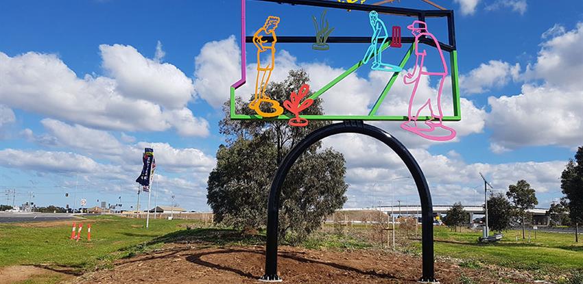 Western Roads Upgrade sculpture unveiled